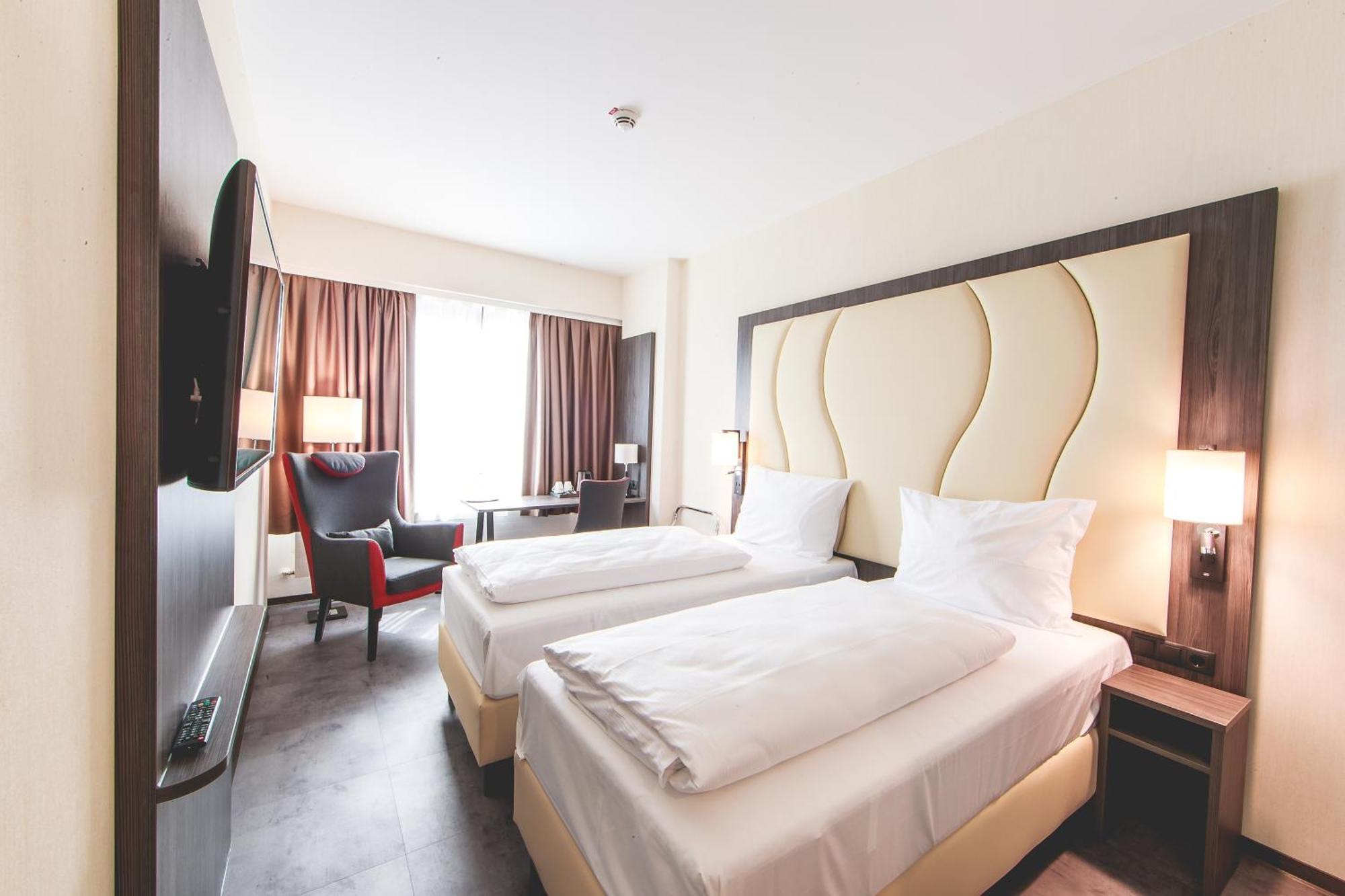Best Western Plaza Hotel Mannheim Exterior photo